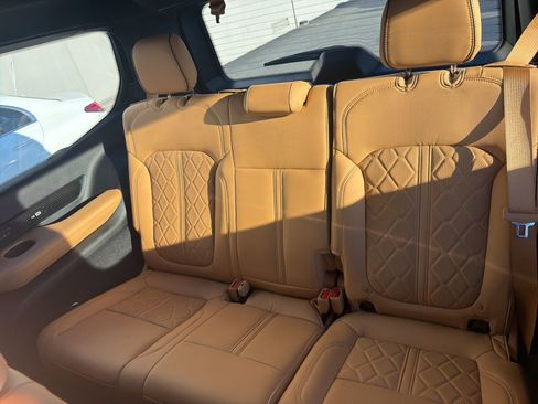 Used 2024 Jeep Grand Wagoneer Series III w/ Flexible Seating Group image 8