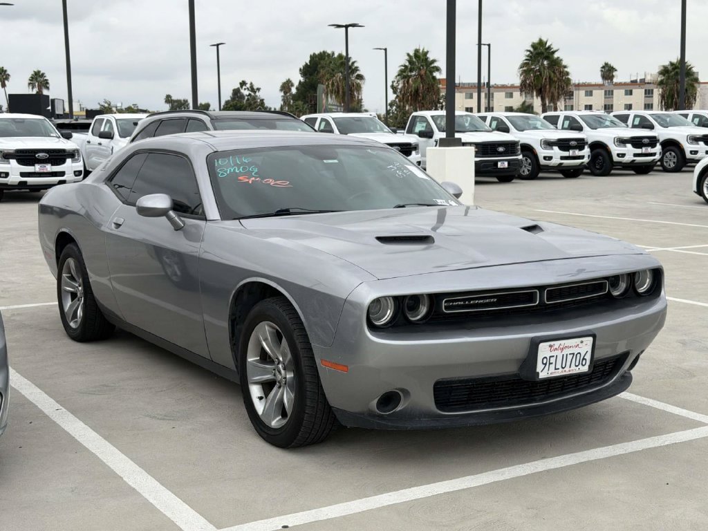 Used 2015 Dodge Challenger SXT w/ Sound Group RWD image 10