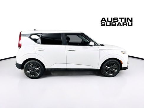 Used 2021 Kia Soul S image 8