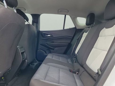 Used 2024 Chevrolet Trax LS image 9