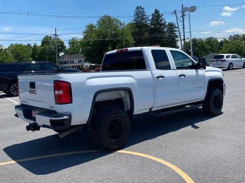Used 2018 GMC Sierra 2500 4x4 Double Cab w/ Sierra Convenience Package image 5