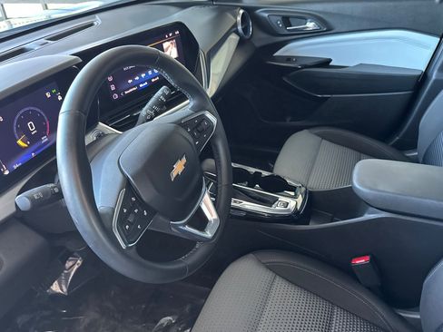 Used 2024 Chevrolet Trax LT w/ Driver Confidence Package FWD image 10