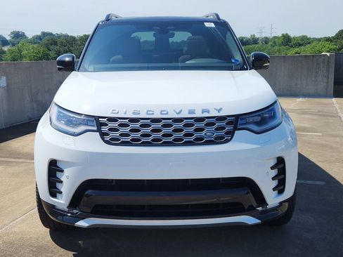 Used 2026 Land Rover Discovery Limited Edition AWD/4WD image 8