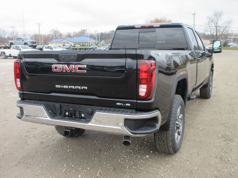 New 2026 GMC Sierra 3500 SLE w/ SLE Value Package image 5