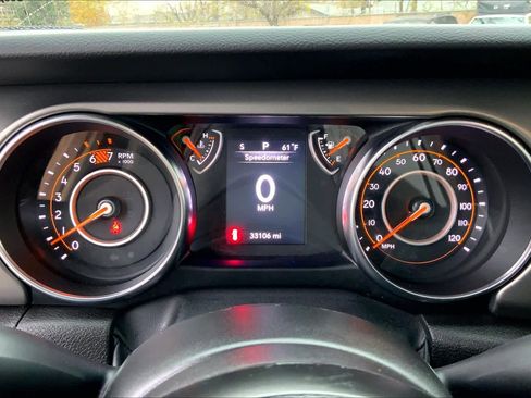 Used 2023 Jeep Wrangler Sport image 21