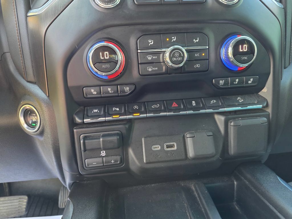 Used 2021 GMC Sierra 1500 AT4 w/ AT4 Premium Package AWD/4WD image 29