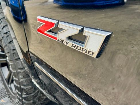 Used 2018 Chevrolet Silverado 1500 LTZ Z71 w/ LTZ Plus Package image 47