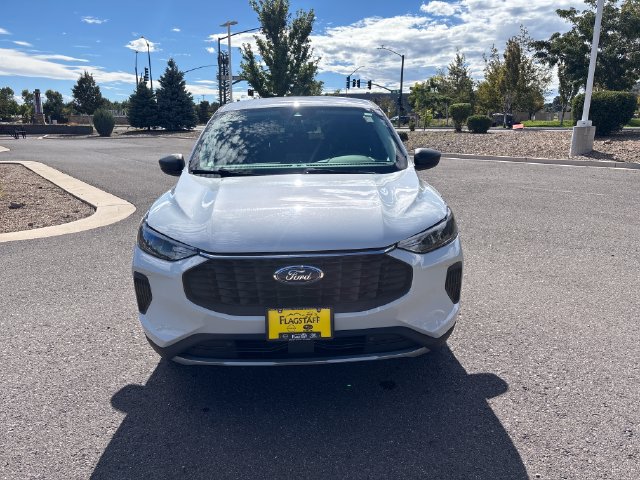 Used 2025 Ford Escape Active AWD/4WD image 8