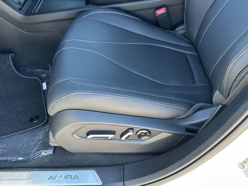 New 2025 Acura RDX SH-AWD image 23