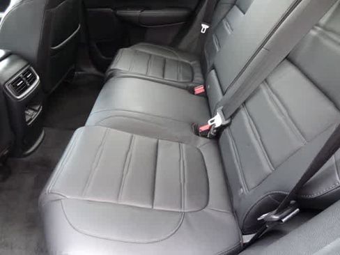 Used 2020 Honda CR-V Touring image 9