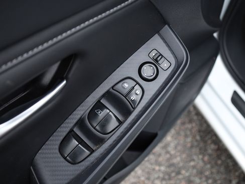 Used 2024 Nissan Sentra SV image 22