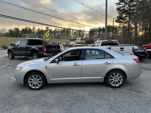 Used 2012 Lincoln MKZ AWD image 16