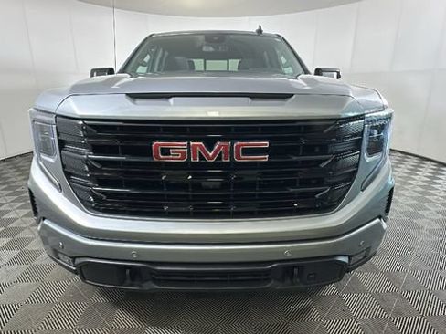 Used 2024 GMC Sierra 1500 Elevation w/ Elevation Premium Package AWD/4WD image 7