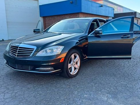 Used 2012 Mercedes-Benz S 550 4MATIC image 10