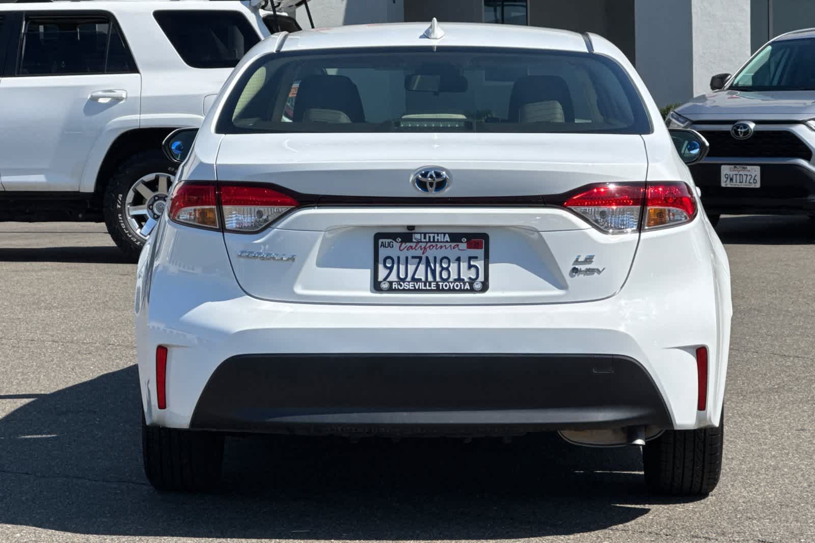 Certified 2025 Toyota Corolla LE FWD image 8
