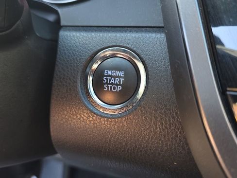 Used 2022 Toyota Camry XSE FWD image 27