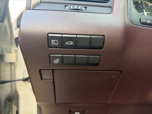 Used 2020 Lexus RX 350L Premium image 7