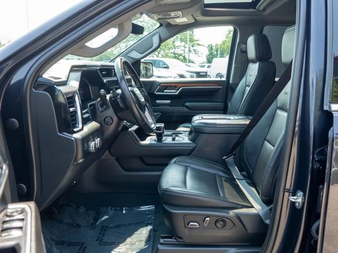 Used 2022 GMC Sierra 1500 Denali w/ Denali Reserve Package AWD/4WD image 11