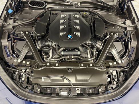 Used 2024 BMW 760i xDrive AWD/4WD image 51