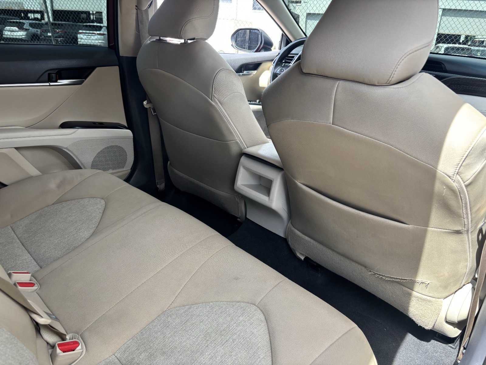 Used 2019 Toyota Camry LE w/ Carpet Mat Package FWD image 13