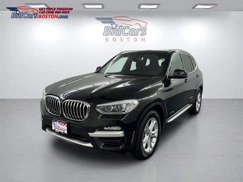 Used 2018 BMW X3 xDrive30i image 1