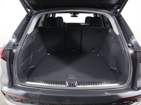 Used 2025 Audi Q5 Premium w/ Convenience Package AWD/4WD image 31