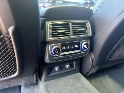 Used 2019 Audi Q7 3.0T Premium Plus w/ Premium Plus Package AWD/4WD image 21