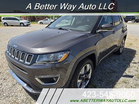 Used 2019 Jeep Compass Limited w/ Safety & Security Group FWD image 1