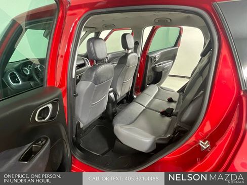 Used 2015 FIAT 500L Lounge FWD image 12