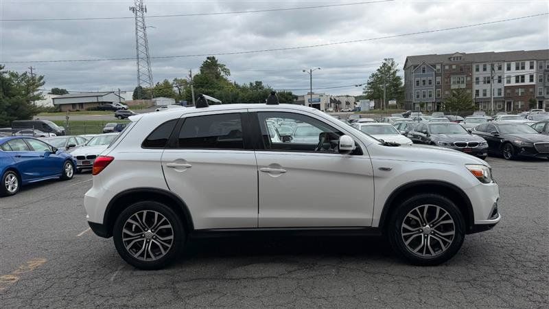 Used 2019 Mitsubishi Outlander Sport FWD image 3