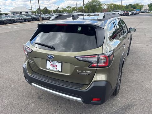 Used 2025 Subaru Outback Touring XT AWD/4WD image 3