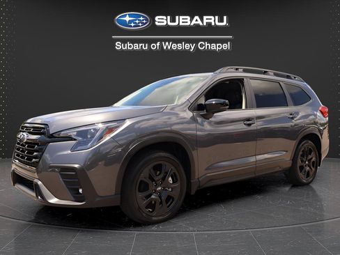 Certified 2025 Subaru Ascent Onyx Edition w/ Onyx Package AWD/4WD image 4