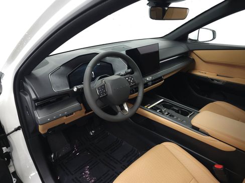 New 2026 Lexus ES 350e FWD image 5