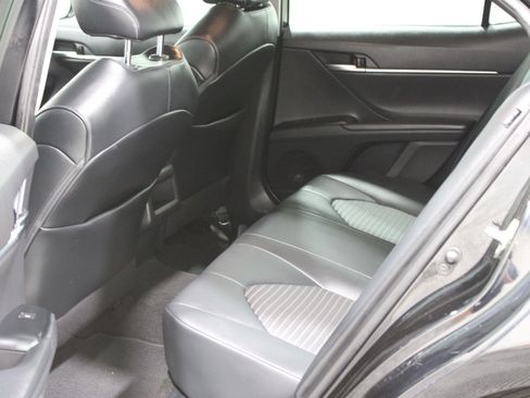 Used 2020 Toyota Camry SE w/ Protection Package (Q2) FWD image 21