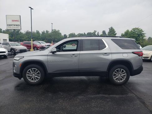 Used 2023 Chevrolet Traverse LT image 4