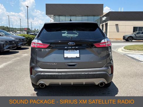 Used 2023 Ford Edge Titanium AWD/4WD image 4
