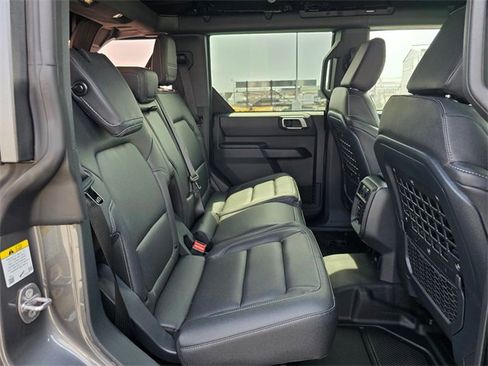 New 2025 Ford Bronco Big Bend w/ Black Diamond Package image 14