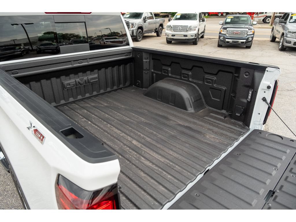 New 2026 GMC Sierra 1500 SLT w/ SLT Premium Plus Package AWD/4WD image 33