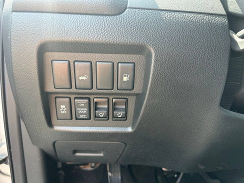 Used 2014 Nissan Murano SL AWD/4WD image 19