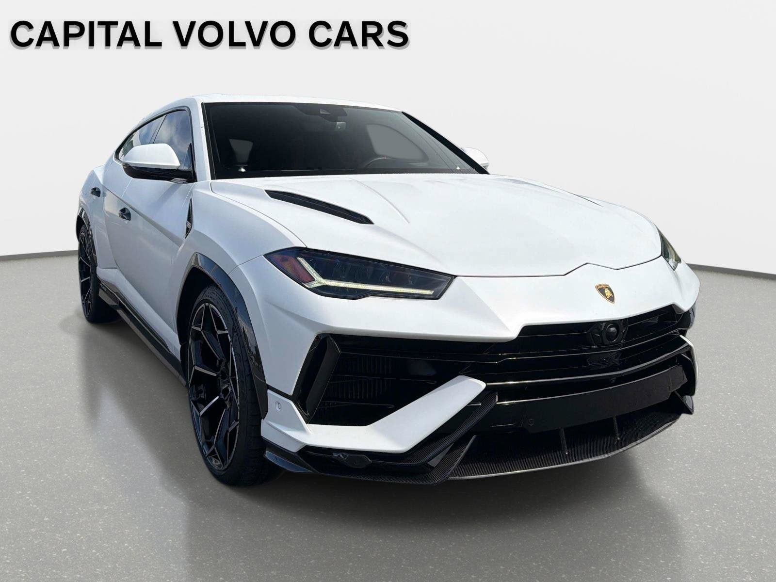 Used 2024 Lamborghini Urus Performante AWD/4WD image 3