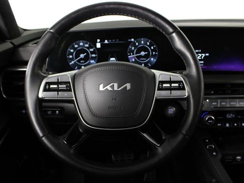 Used 2023 Kia Telluride SX Prestige X-Line AWD/4WD image 9