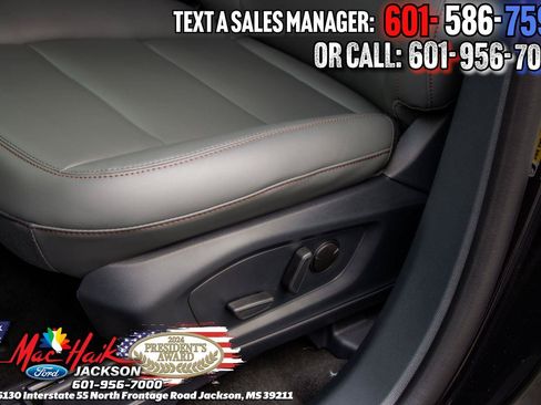 New 2026 Ford Explorer Active w/ Active Comfort Package RWD image 9