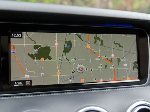 Used 2015 Mercedes-Benz S 550 4MATIC Coupe image 24