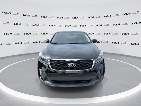 Used 2020 Kia Sorento LX FWD image 3