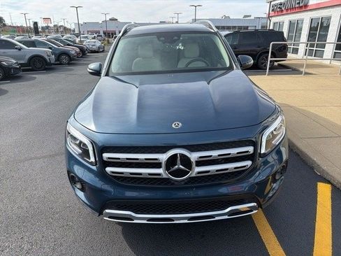 Used 2021 Mercedes-Benz GLB 250 GLB 250 image 5
