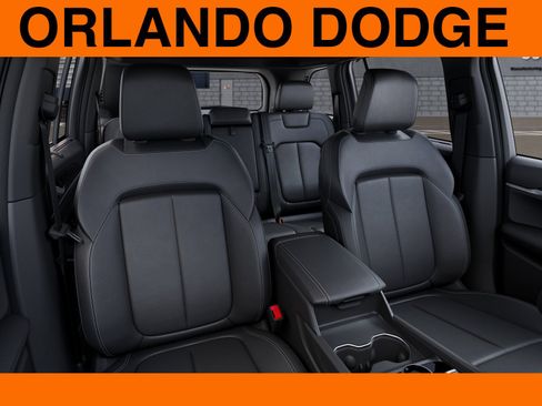 New 2026 Jeep Grand Cherokee Limited AWD/4WD image 16