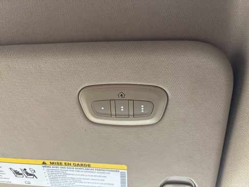 Used 2019 RAM 1500 Laramie image 29