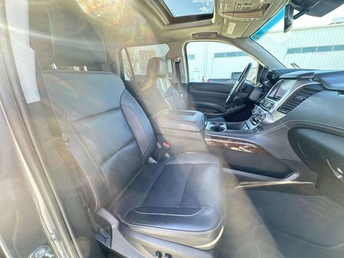 Used 2019 Chevrolet Tahoe LT image 29