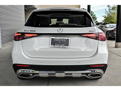 Certified 2026 Mercedes-Benz GLC 300 4MATIC image 7