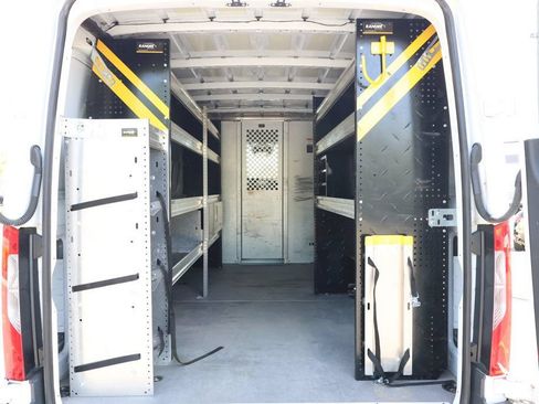 Used 2022 Mercedes-Benz Sprinter 2500 image 20